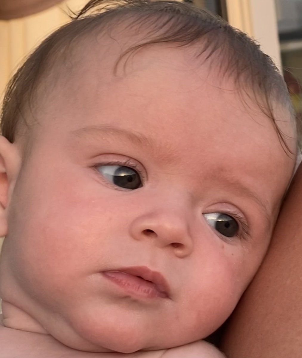rollwithit27's tweet photo. No work this week so headed off to the caravan In Norfolk ☀️☀️1st holiday with the granddaughter and what a little angel she is. 💙💙 https://t.co/YfOzBFyFFX