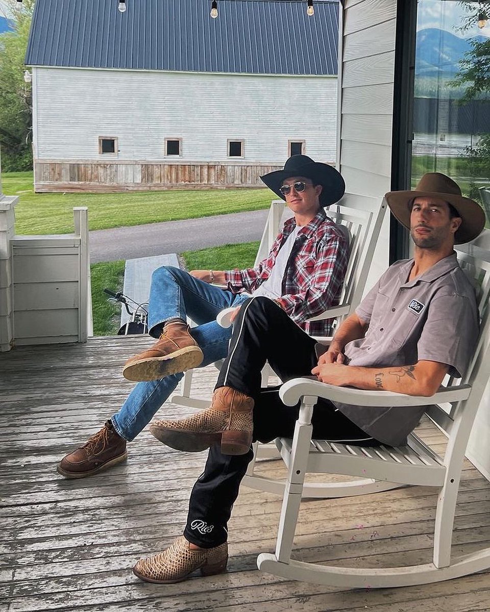 noobrakes's tweet photo. Howdy 🤠🤠

📷: scottyjames31 // corey_wilson 

#DanielRicciardo #ScottyJames #CoreyWilson #Montana #McLaren #F1 #DannyRic #HoneyBadger https://t.co/YiUm3PqFkI
