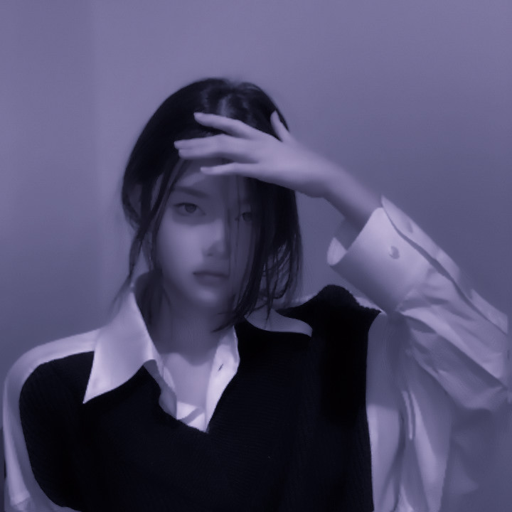 ⠀
⠀
                 De vuelta a las clases reales 💔

/ Salgo, respondo DM mas tarde. 😘

#FreeRol #SexRol