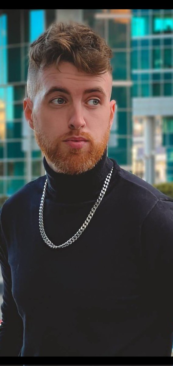 wealthmindset21's tweet photo. @zachhumphries @driptotoken Hey Zach do you know this influencer https://t.co/tgnL7oEk6f