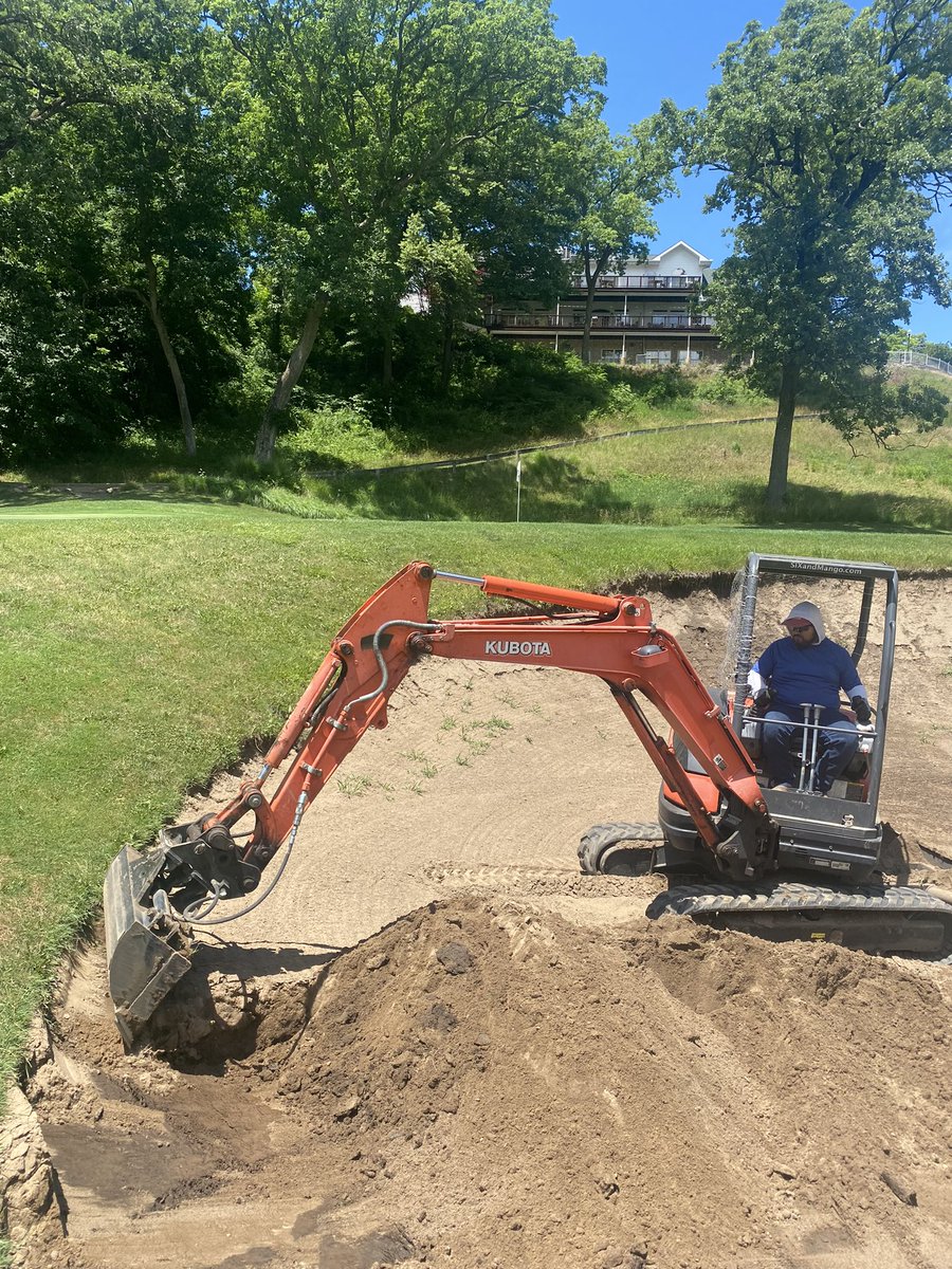 hoijim's tweet photo. Central Illinois golfers are celebrating- major renovation work has started at WeaverRidge!  Every bunker will be worked on and white sand is coming!  Huge project begins today- goal is to be done by this fall!  Course remains open as they work hole by hole starting w 18 https://t.co/IipvlEvWF6