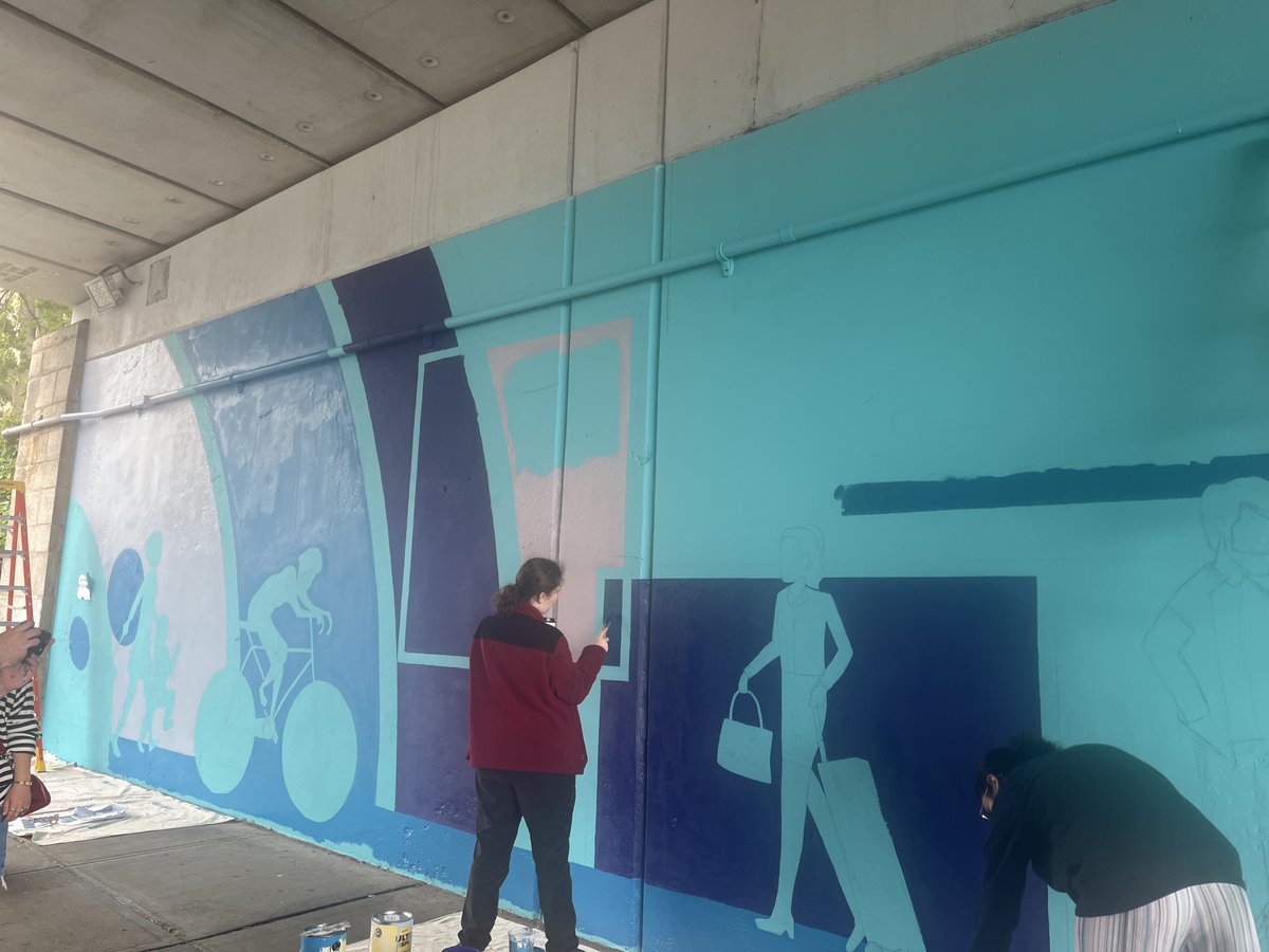 Sen_Gounardes's tweet photo. Thank you to the students of Xaverian HS for designing &amp; installing their vibrant new mural “Pedestrians” — what a beautiful visual reminder that safely sharing the roads with all is crucial for our community! Go check it out on the bridge wall at Bay Ridge Avenue and Shore Road. https://t.co/0fTH4Cl4Kq