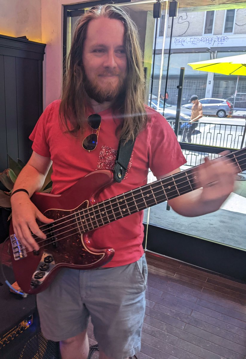 FullPockets_'s tweet photo. A couple weeks ago, we got together at @10dtla and got a bit silly. Videos to come! https://t.co/7j67MjSmpP
