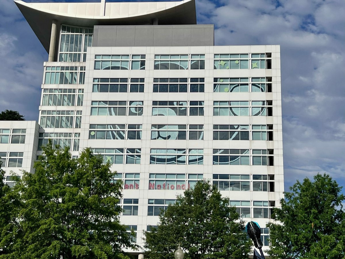 Source of the Spring (@sourcethespring) on Twitter photo Temporary art installations made entirely of <a href="/Postit/">Post-it</a> notes are showing up in building windows around Silver Spring in a project spearheaded by <a href="/DTSilverSpring/">DowntownSilverSpring</a>, in partnership with <a href="/pipkincreates/">pipkincreative</a> and muralist Patrick Owens. sourceofthespring.news/SSftPy Temporary art installations made entirely of <a href="/Postit/">Post-it</a> notes are showing up in building windows around Silver Spring in a project spearheaded by <a href="/DTSilverSpring/">DowntownSilverSpring</a>, in partnership with <a href="/pipkincreates/">pipkincreative</a> and muralist Patrick Owens. sourceofthespring.news/SSftPy