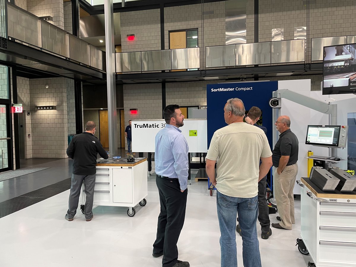 TRUMPFinc's tweet photo. Thank you to all of our customers who travelled to our Farmington facility this week for a seminar learning all about TRUMPF technology and participating in presentations on TRUMPF products, services, and software solutions!
#TRUMPF #customerseminar #seminar #manufacturing https://t.co/31NdiMS4f3