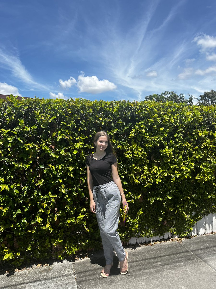 TinkerBell 🧚🏼♀️ tweet media
