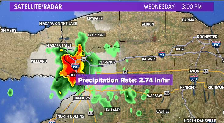 mariagenero's tweet image. Holy downpour Batman!  This cell is dropping nearly 3" per hr.  It is moving east at 20 mph and has pea size hail and winds of 40 mph. @wgrz