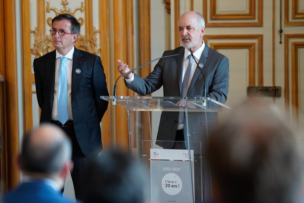 Inrap's tweet photo. Un évènement privilégié pour remercier tous nos partenaires et les mécènes qui ont soutenu l'édition 2022 des @journees_archeo : #Promogim @Bouygues_C @GroupePichet @QUARTUS @Ogic_officiel @DemathieuBard, et mettre à l'honneur les découvertes archéologiques de Notre-Dame de Paris https://t.co/04eZftqX37