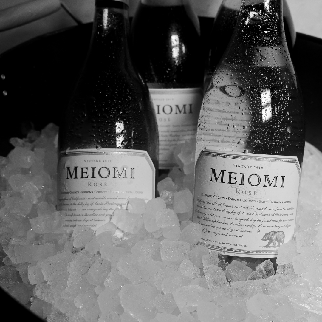 We believe there’s absolutely nothing like a cold glass of Meiomi Rosé. Who agrees?