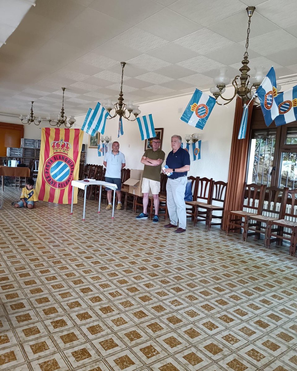 pbbsantceloni's tweet photo. Us deixem uns records del dinar de tancament de temporada. Gràcies a tothom! 

Os dejamos unos recuerdos de la comida de cierre de temporada. ¡Gracias a todos! https://t.co/31oO9LnUzK