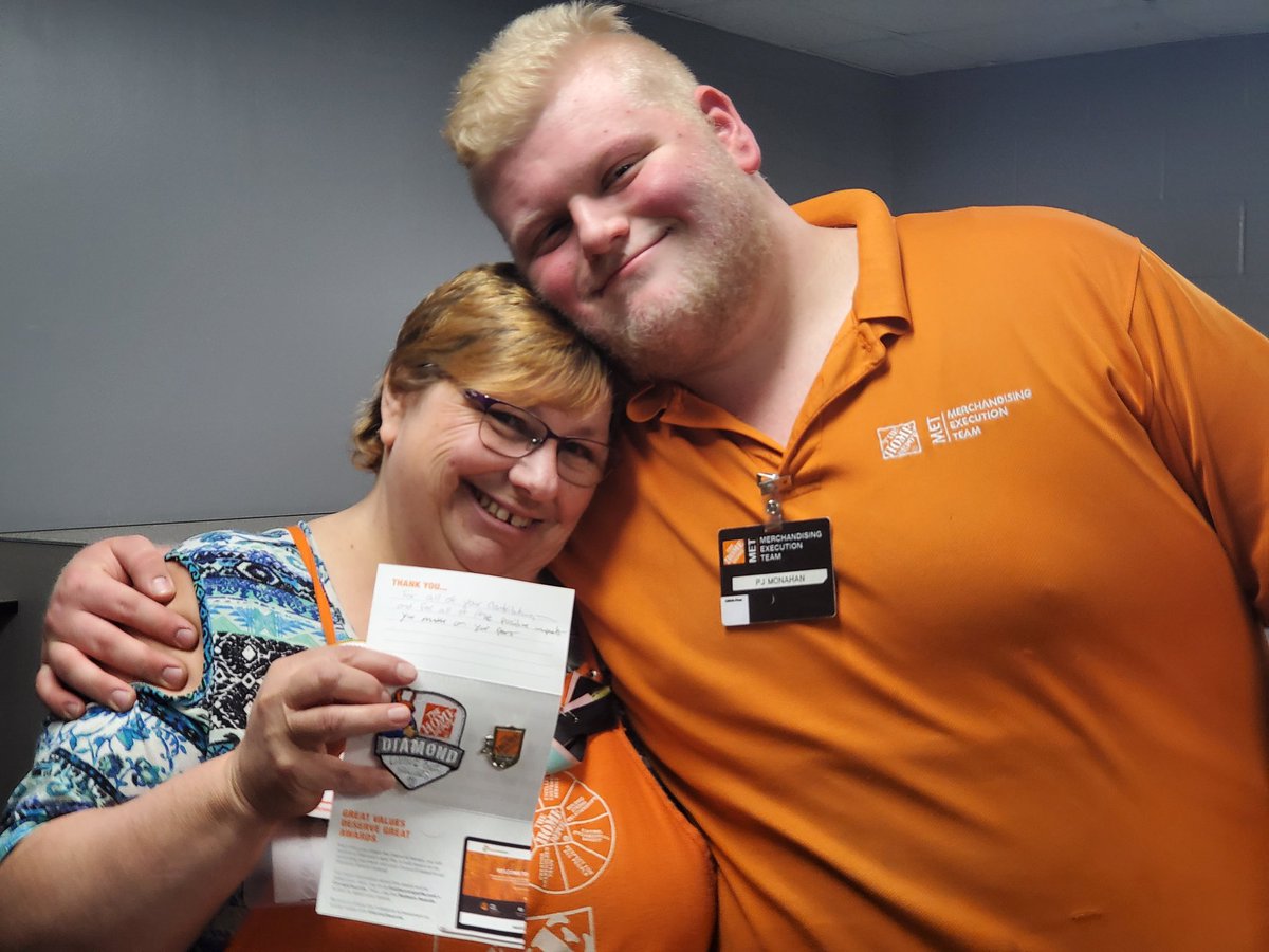 Congratulations to Deb Monahan on receiving her Diamond Homer Award! #2668 wouldn't be the same without our store "mom" ❤🧡❤ <a href="/homedepotjennb/">Jenn Bourque</a> <a href="/SWhitehouse264/">Scott Whitehouse</a> <a href="/homedepotKen/">Ken Ziniti</a> <a href="/mkpkmonahan4/">Debbie Monahan</a>