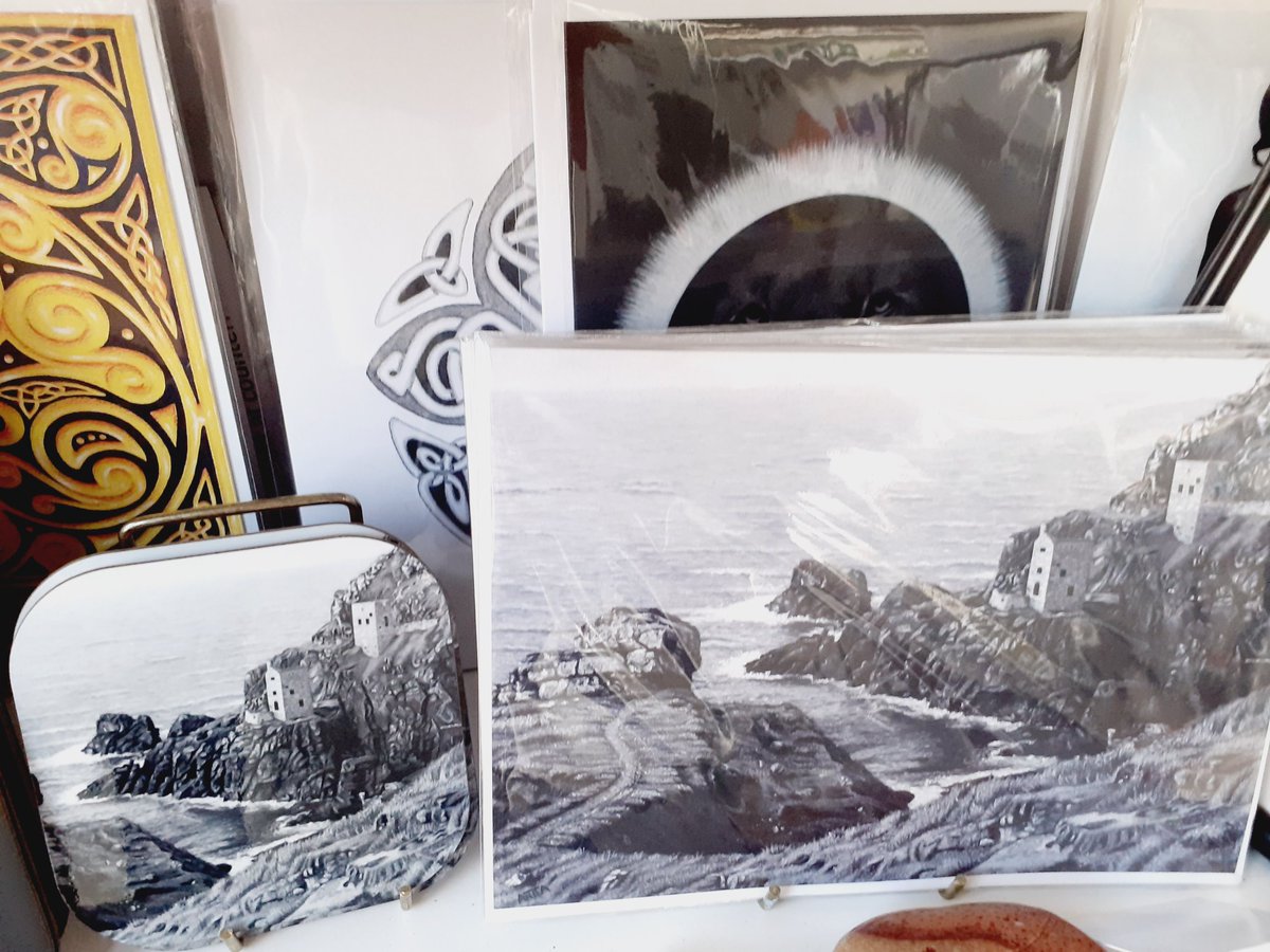 TreasurePenzanc's tweet photo. Hi @CornwallHour 

We try to source locally made goods. We like meeting the people who make them.  We love how #Cornwall inspires so much creativity 

#cornwallhour https://t.co/Yf7ChQ5vHY