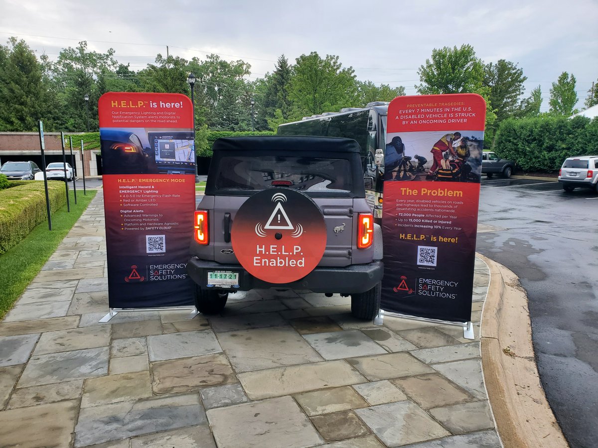 ESS_Help's tweet image. This week members of the ESS team demonstrated H.E.L.P. to automotive lighting executives from global OEMs and Tier One suppliers at the U.S. DVN Workshop

#DVNworkshop #RochesterMI #ESSHELP #Lighting