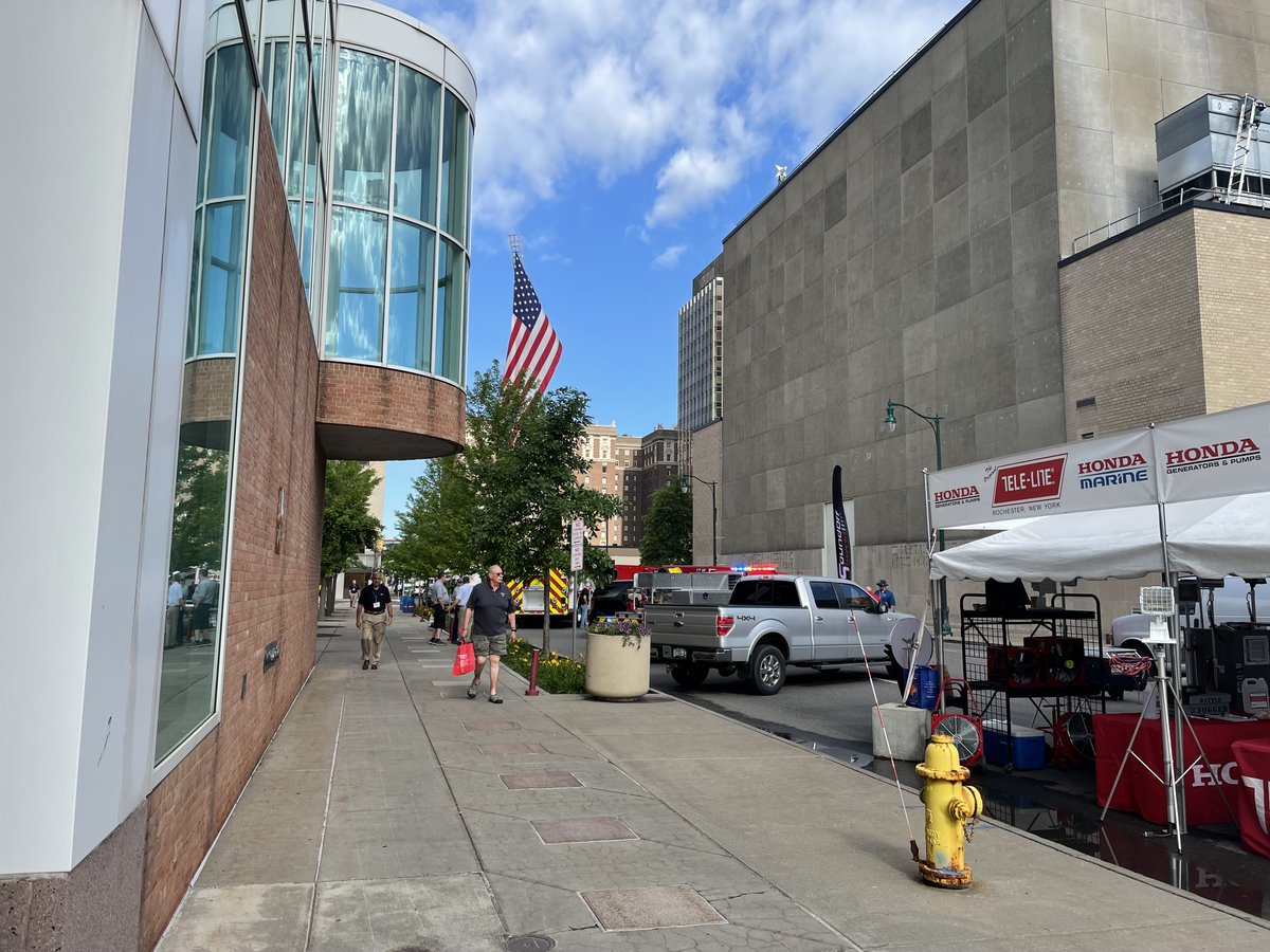 Last week, the Upstate Pipeline Stakeholder Engagement was at the New York State Chief's Convention, held at the Oncenter in Syracuse.  Thanks to everyone that stopped by, don't forget to check out our free 1st responder training website @ firstresponder.ngridsafety.com