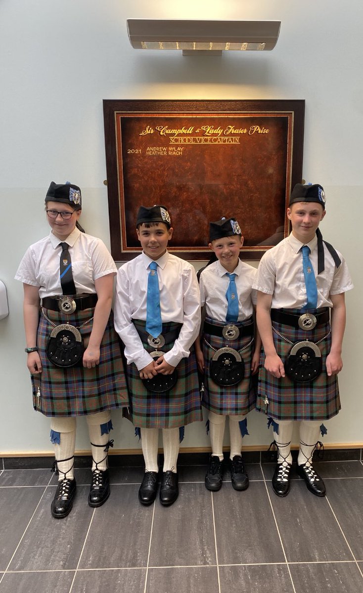 CallanderPipes tweet picture