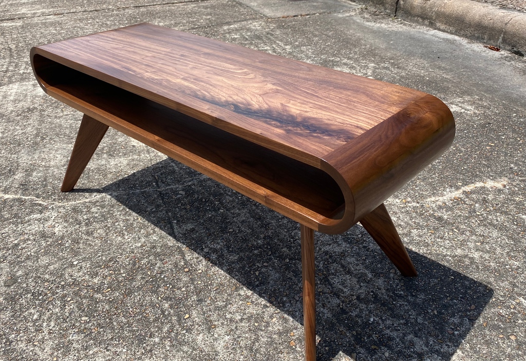 MesmerizeD_it's tweet photo. This stunning mid-century-inspired piece is handmade of solid walnut hardwood.
Visit: https://t.co/x4UALktmYv
#coffetable #handmade #hardwood #solidwalnut #woodworking https://t.co/hT3ohmmAI3