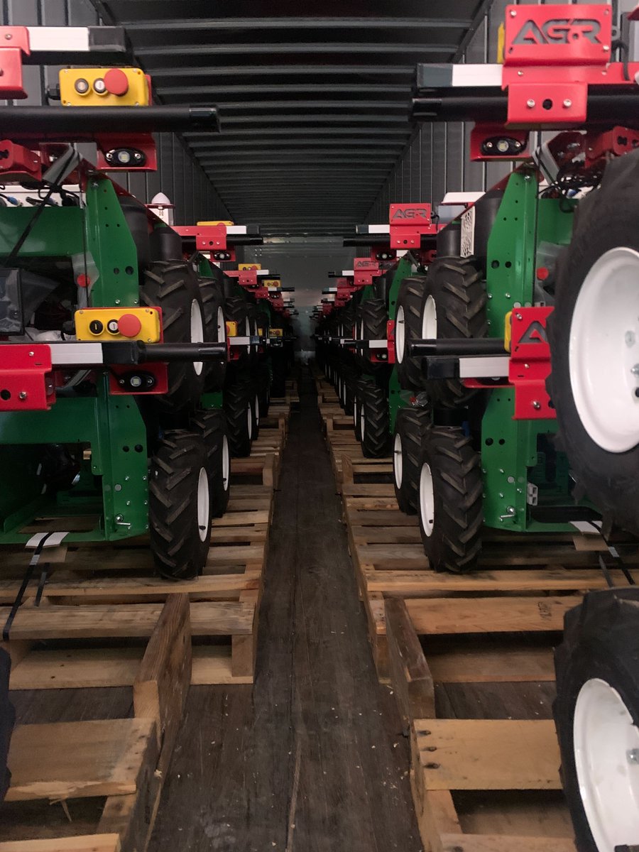 burro_ai's tweet photo. Burros heading into trucks, and onwards to happy customers!
#goodburro #farmrobots #collaborativerobots https://t.co/pmp9ALAg8Y