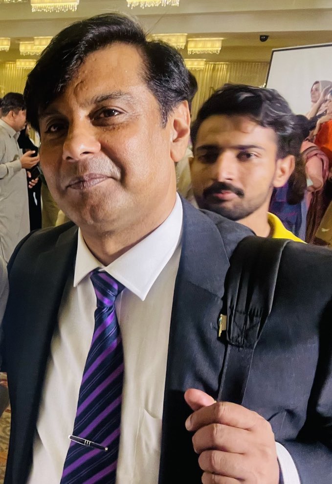 👍🏼🇵🇰