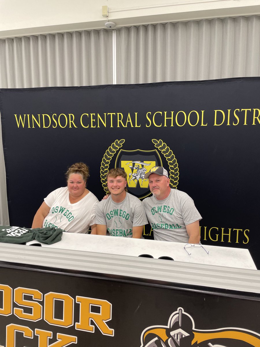 Jimmy Lindsley WCHS ‘22 congrats on committing to SUNY Oswego and their baseball program!