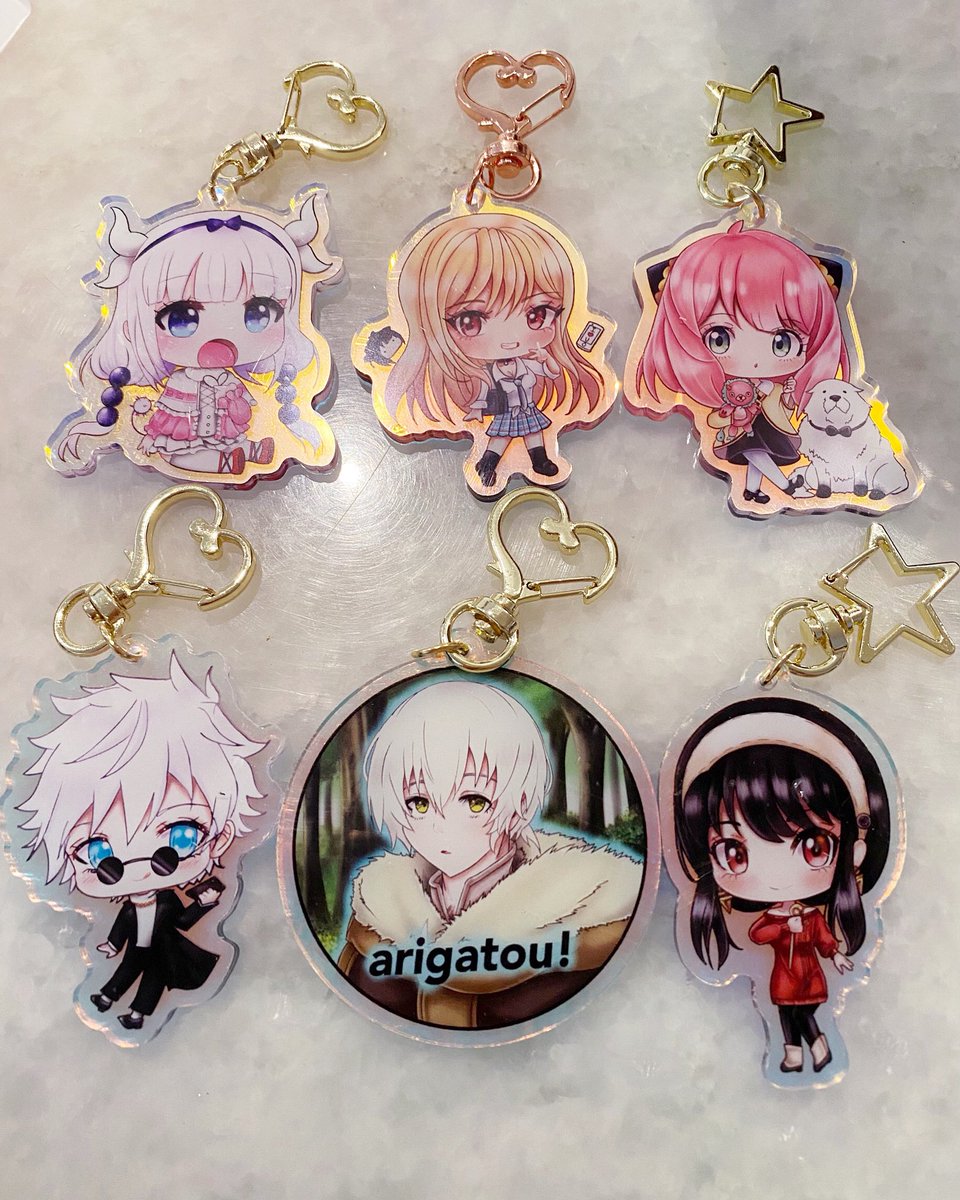 LfcRach's tweet photo. New 2.4inch double sided rainbow charms ! Will be available starting AnimeNorth and so on events! 💖 #animecharms #animekeychains https://t.co/SfsA0YBvxN