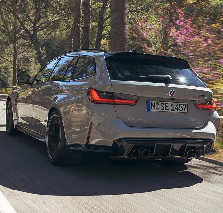 BMWWORLD_'s tweet photo. BMW M3 TOURING 😨

Votre premier trajet avec ce monstre ? 💨 https://t.co/On7QsEOhpe