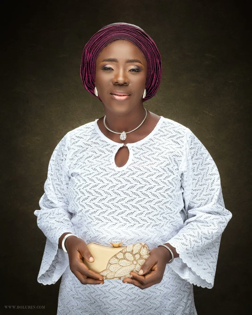 bolurinvisuals's tweet photo. Happy birthday Ma🎉 Photos shot and retouched by #bolurinvisuals #nobadpohotos

Kindly RT when you see this🙏 https://t.co/THQmRAtx14