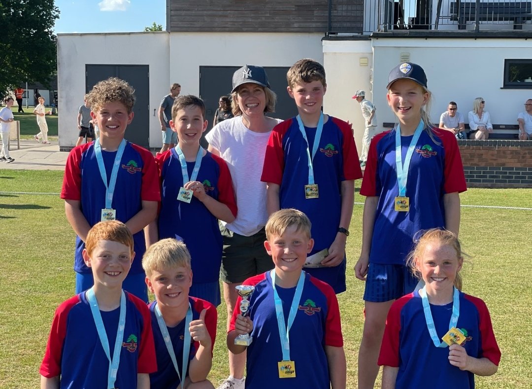 DuffMead_Sports's tweet photo. Wow! What another fantastic Meadows team we have! Well done Borough Champions!! What an incredible journey!! A huge thank you to Ms Bromage for taking the time to coach and support them! 🏆🏆 https://t.co/RDKsyhy5oq