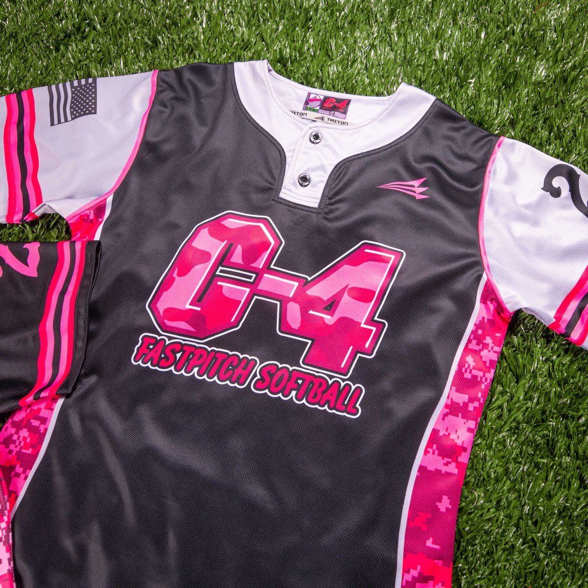 CustomSoftball's tweet photo. #Triton Package Deals are the best way to get the best swag for the best deals. Check them out here. https://t.co/Ds8CsnJH8Q
👥 California’s @C4softball
✅ Package 5
#teamtriton #customsoftballjerseys #softballjerseys #softballuniforms https://t.co/BVKtOdSWNJ