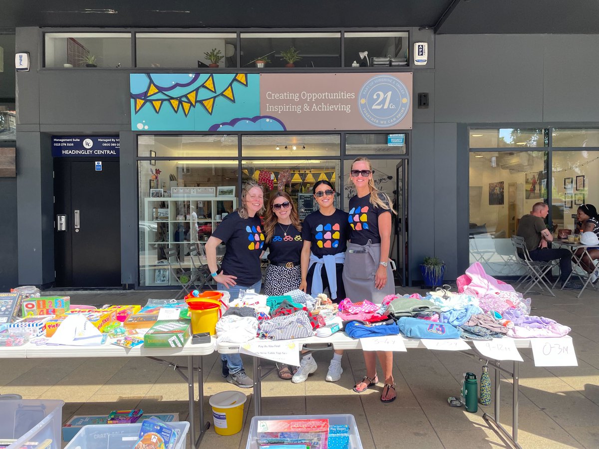 degreed's tweet photo. One of our core values is care 💙  which is why once each quarter, we give our people a day off to show that care to others in their community and beyond. Take a peek at some of the amazing ways our team helped others last Friday! #GoodDeedsDay https://t.co/qKITioQDAn