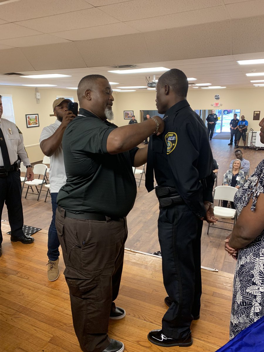 Mount Dora Police Department tweet media