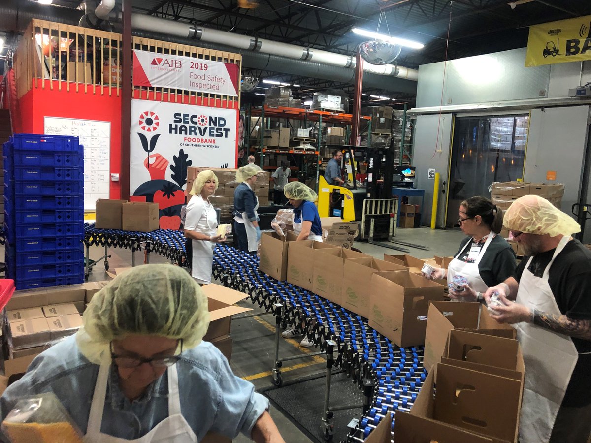 WIREALTORSWRF's tweet photo. Folks from Coldwell Banker Success teamed up today at Second Harvest Food Bank in Madison. In under 3 hours they built 600 food boxes for families! We are double matching donations to WRF $50+ this week for @FeedingWI . Help us keep kids fed this summer at https://t.co/Ziq7SFKPKI https://t.co/pMGNqprMpD