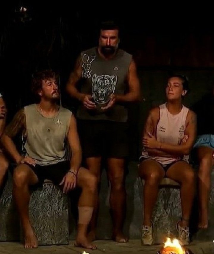 DargAdam's tweet photo. Batuhanı senin için yordum bi tebrik et be adem #survivor2022alllstar #hikbat #AdemKılıccı #BKFC https://t.co/kKUS0wupGc