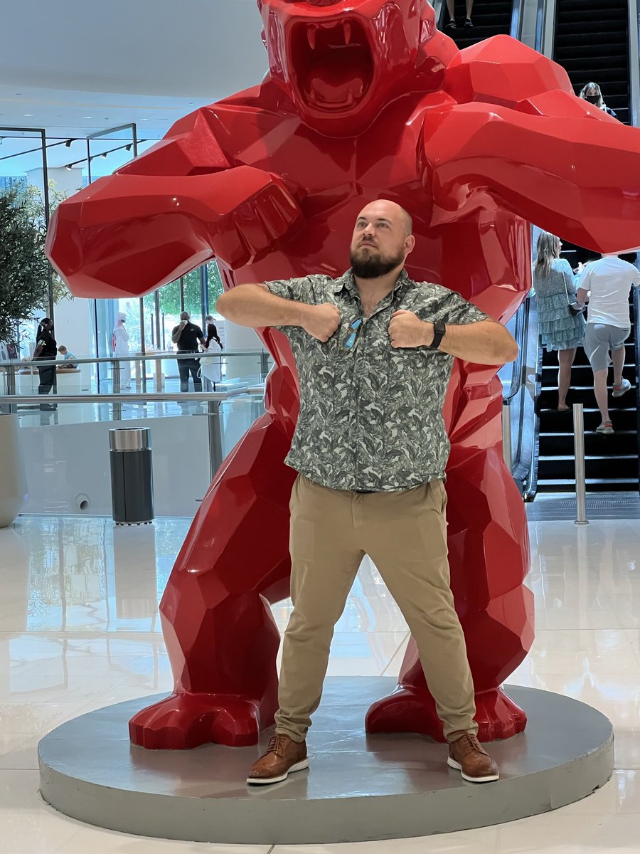 <a href="/AbyArtDigital/">AbyArtDigital🦍</a> I like it, and I love your work! I am quite a large man though, like a gorilla. 

So you want to add some density so it looks more like me. 🙏🏻