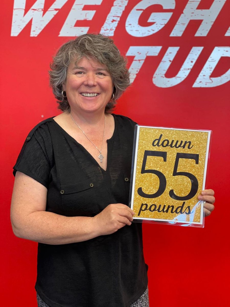 FRIENDS!✨ Our very own coach, Theresa from Port Elgin has just hit 55 POUNDS DOWN! 😍

We don’t just teach it - we LIVE the EWYN Program! Don’t believe you can do it? Let us show you just how possible it is!!💪🏼

Congratulations Theresa, on this amazing milestone! 🥳
