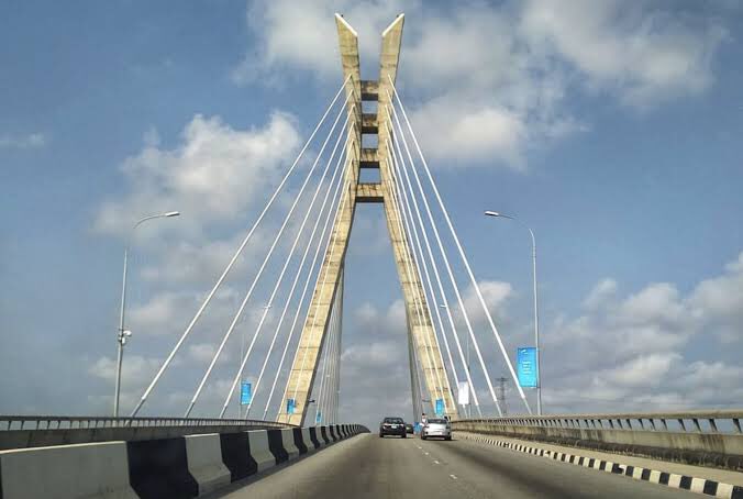 jof_republic's tweet photo. We all really need to thank special thanks to Julius Berger giving us this bridge, because if not wetin we go dey see for our Nollywood movies 

Eiffel Tower !?  😂 https://t.co/bLt9rlhKGR