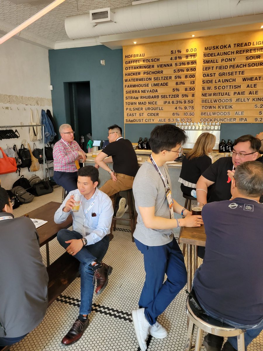 Google Canada tweet media