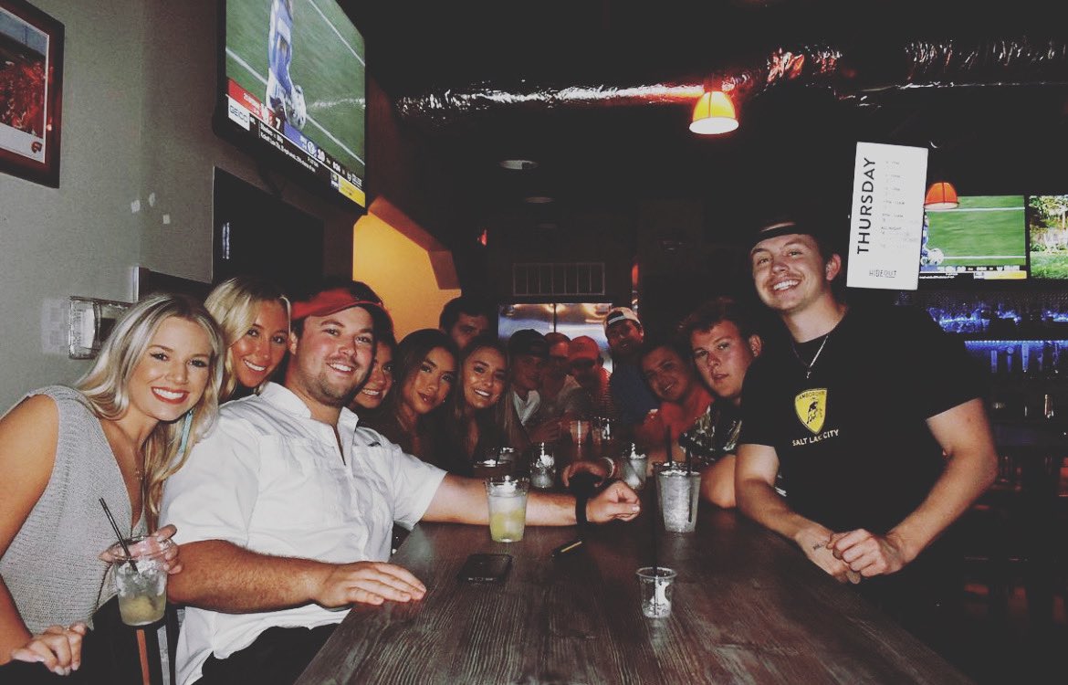 It's $1 Wednesday, it's summer in BG, Roof Top Bar Open, there's really no excuse to not be here. We've got our deals starting at 8, slide on through, you'll be glad you did! 😎 🍺
-
⬇️ DEALS ⬇️
-
Wednesday 8-12
$1 Wells
$1 Natty Cans
$1 Shock Top