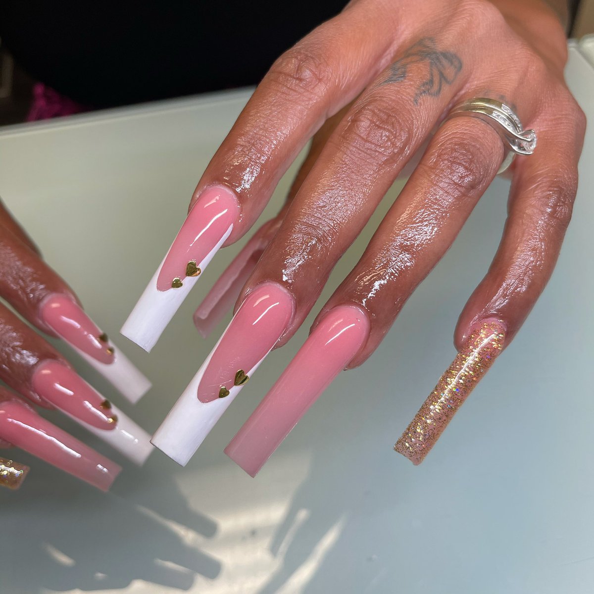 gmarienails's tweet photo. Pretty &amp; long 💗 #gmarienails https://t.co/dem85TWENS