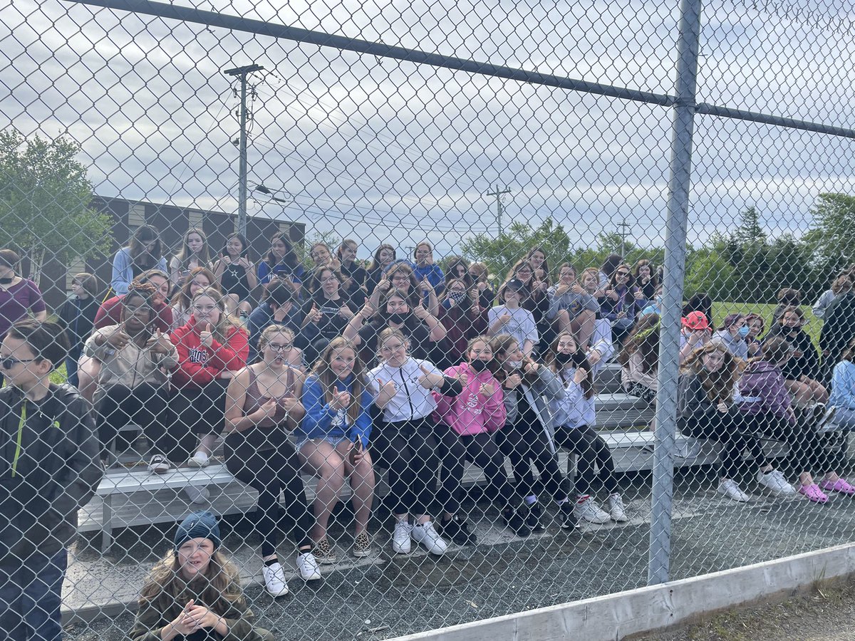 SPJH_PE's tweet photo. Everyone had an awesome time at our Annual Student vs Teacher Softball Game! @NLESDCA ππ₯ #ActivePythons #Tradition #PythonSchoolCommunity #SchoolSpirit https://t.co/ViQICLpTep
