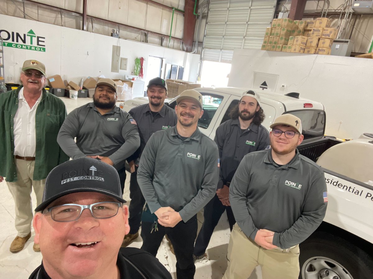 PointePest's tweet image. We have such a great team in Albany, OR 😎
There are lots of pests in Oregon that are loving this summer warmth. We can help you eliminate them so you can enjoy your summer PEST FREE!!

Give us a call:
(844) 364-3485

#pointepest #albany #oregon #pests #pnw #betterisbetter