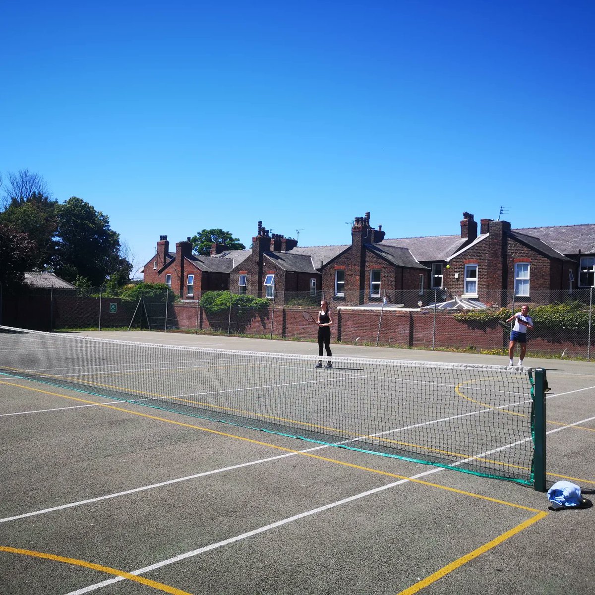 MtgsPe's tweet photo. Staff &amp; student tennis 2022🎾

Great to see you all involved,very competitive games with staff hitting the training hard💪Finals today:Mr Evans/Sophie vs Mr Whitton/Izzy,great game but a win for Mr Whitton/Izzy 6-2🏆🏆Well played all👍Thanks to El,Vicky &amp; Izzy for organising 👏 https://t.co/E3KoB29cP9