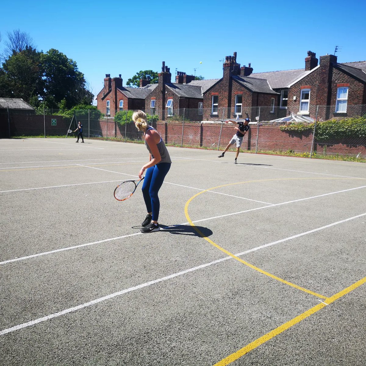 MtgsPe's tweet photo. Staff &amp; student tennis 2022🎾

Great to see you all involved,very competitive games with staff hitting the training hard💪Finals today:Mr Evans/Sophie vs Mr Whitton/Izzy,great game but a win for Mr Whitton/Izzy 6-2🏆🏆Well played all👍Thanks to El,Vicky &amp; Izzy for organising 👏 https://t.co/E3KoB29cP9