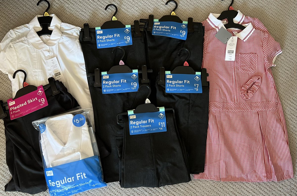 Massive thank you to <a href="/Tesco/">Tesco</a> for your generous gift card donations and ongoing support. Items being packed up ready for delivery next week to <a href="/CourthouseJS/">Courthouse Junior School</a> <a href="/RiversideMhead/">Riverside Primary</a> <a href="/CoxGreenSchool/">Cox Green School</a> <a href="/StEdsMH/">St Edmund Campion, Maidenhead</a> #ThriveAtSchool