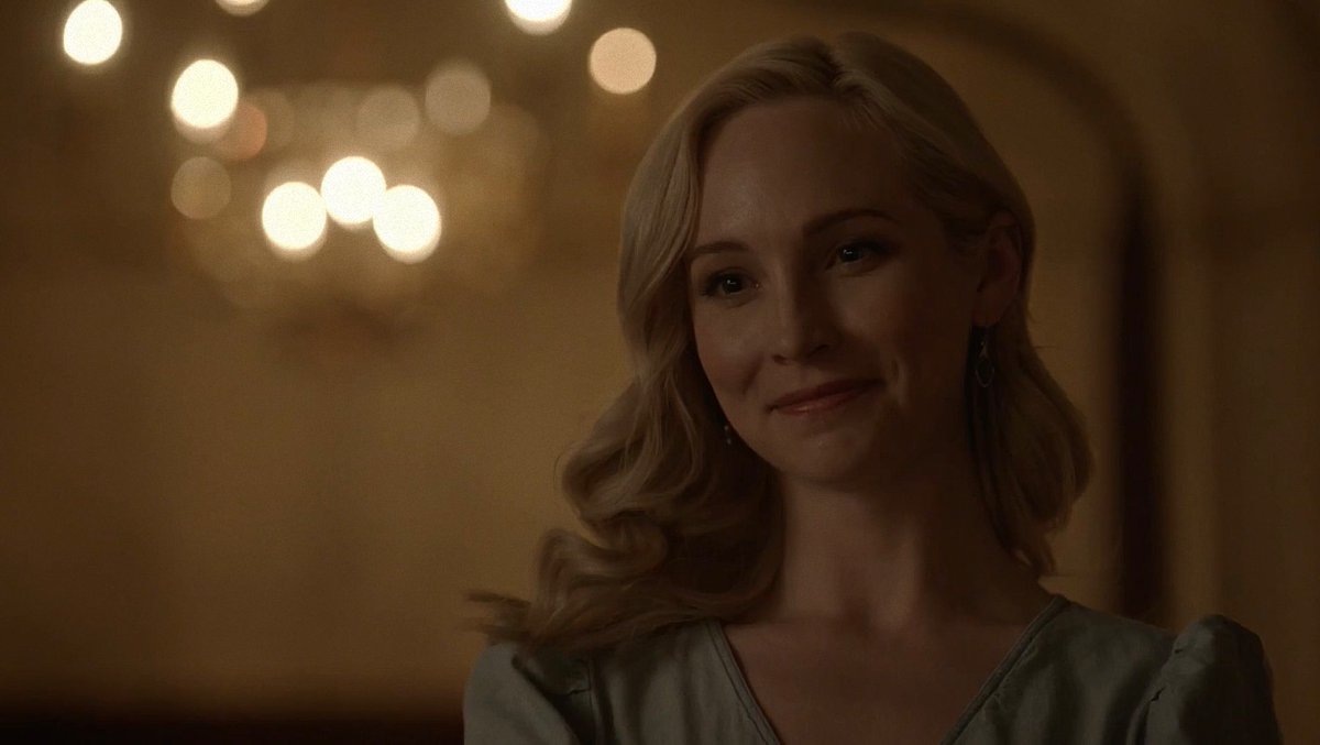 ؘ (@hqklaroiine) on Twitter photo 