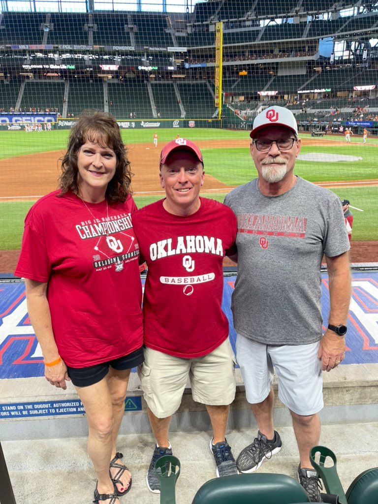 jiminarlington's tweet photo. @OU_Baseball DAVID @Sandman__29 SLEW THE PHILISTINE WITH ONLY HIS SLING (GLOVE) AND 5 STONES (BASEBALLS)!  #BoomerSooner #OklahOMAHA #Omaha #justabunchofDavids @OU_Baseball 🐴🐴⚾️💪😤 https://t.co/DeMk9Bqsya