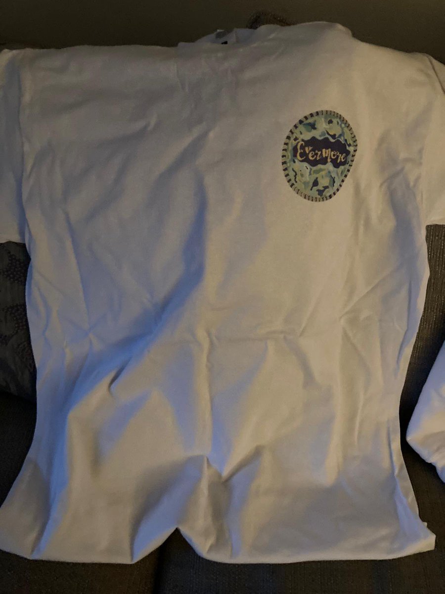 Evermor65862424's tweet photo. Oh my goodness I have T shirt &amp; hoodie for #projectevermore thanks to Kerrie @Max_Trax_  absolutely love them #thankyou 🥰🥰🥰 @Stepup_mcr https://t.co/GwA1crhoud