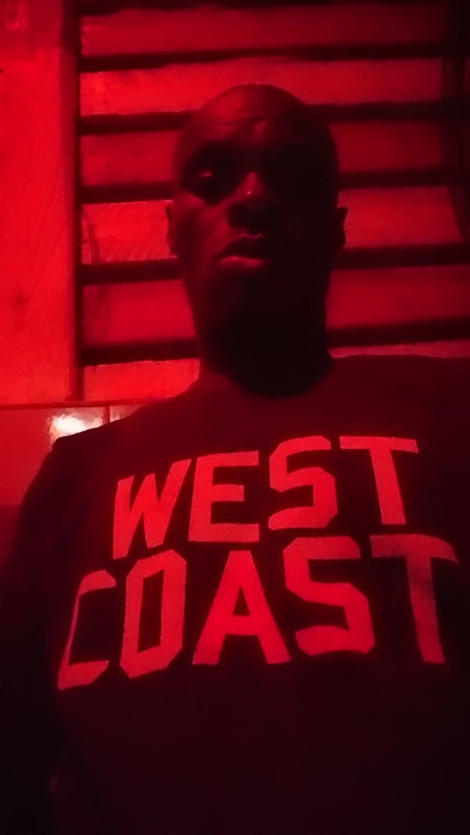 directorwest1's tweet photo. Bring your music let's create a video for the taste of you and the globe at an affordable rate. #wegrowbyhelpingothers #yourtalentwillneverdie https://t.co/QXmnmm15Ol
