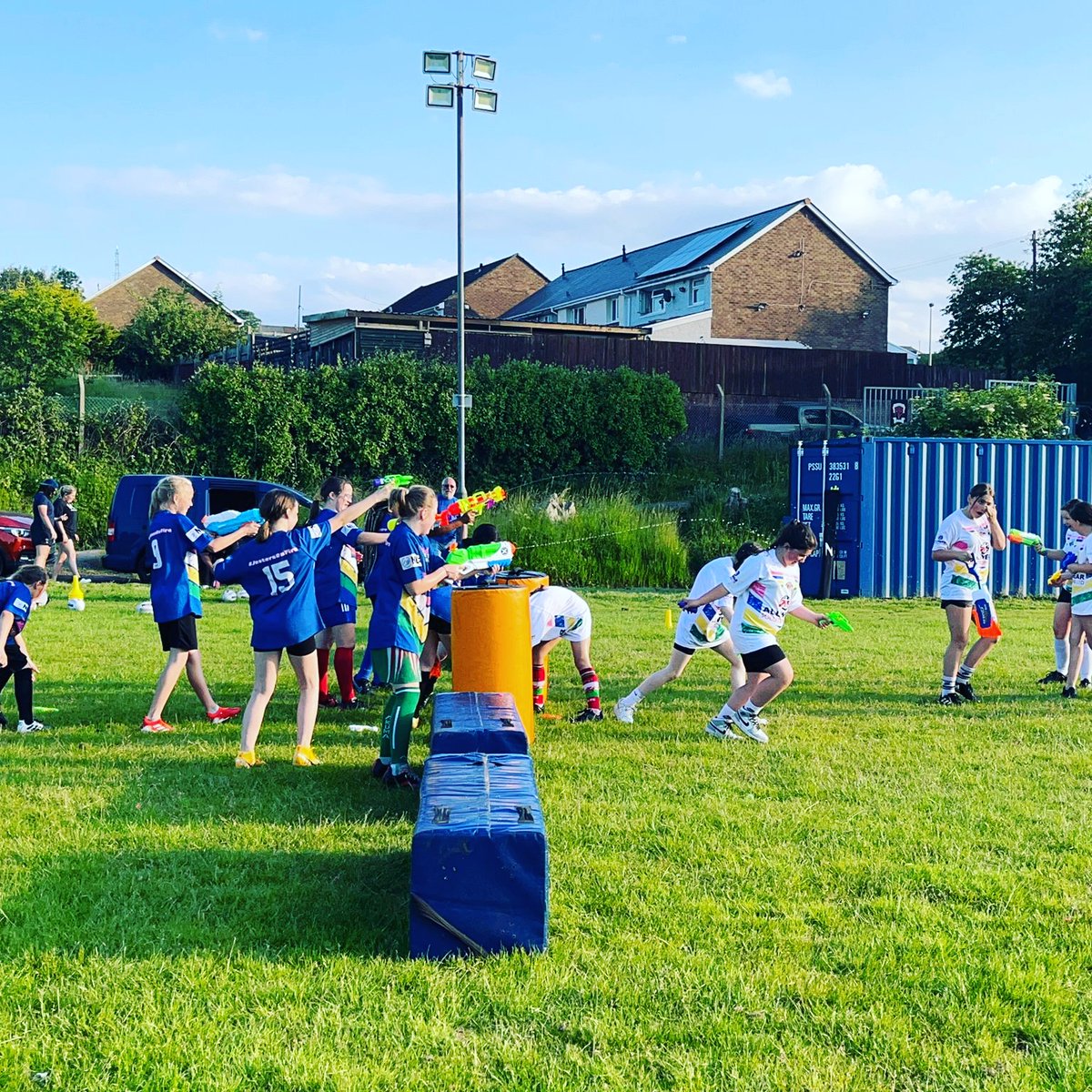 RugbyJesters's tweet photo. Heatwave + Rugby = WATERFIGHT! 💦🔫 #FunisKey  #WeAreStillHere @DRA_Community @martyncooke19 @PE_BFS @3Abertillery @Tredegar_PE @YGTredegarCS @EFLC_PE  @JoeDaviesWRU @AshleighJones12 https://t.co/Yt2Vfb7v8b