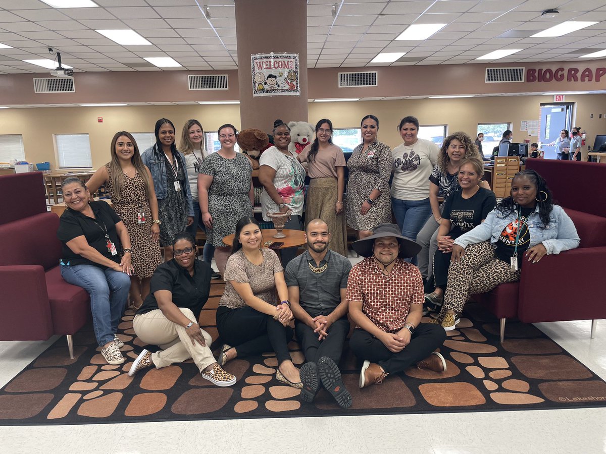 Thompson Elementary LMC tweet media