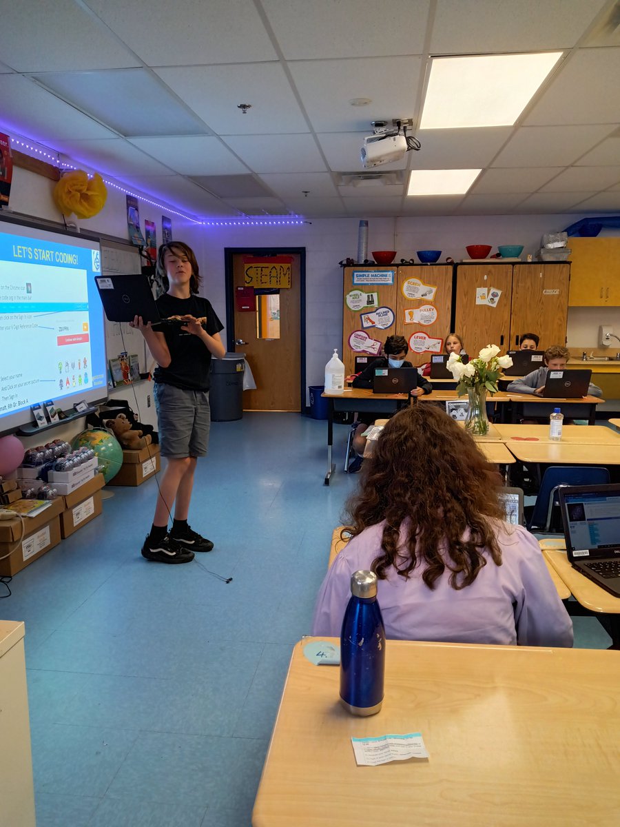 GFESTEAM's tweet photo. @dsforeveryone Thank you for sharing your insights on how to use #DataScience to give our #K12 students agency for future careers in #DS #DSforEveryone #DS4E @tLearningAgency @AnthonyOwenADE 
"Data Science matters, but it's important how we use that data." Data must be actionable and equitable. https://t.co/SU3tjud5nh